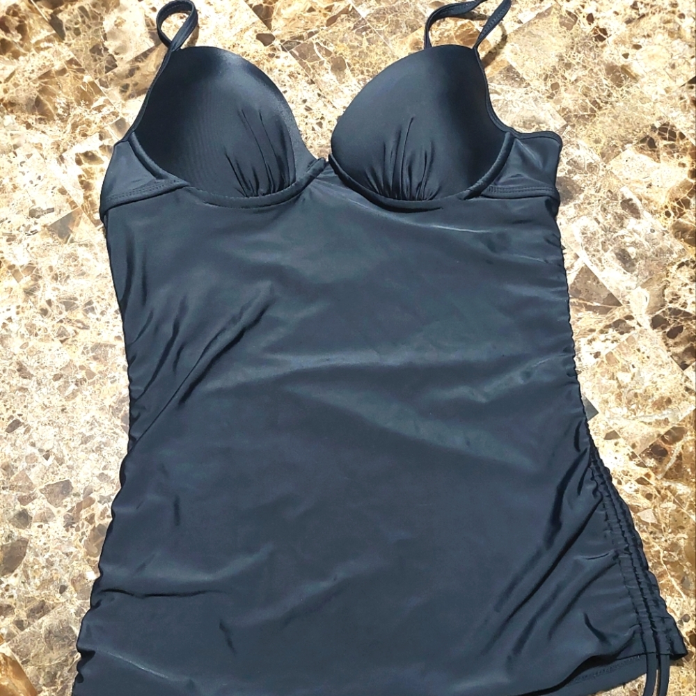 Love your Assets by Sara Blakely Spanx Women's Medium Black Tankini Top